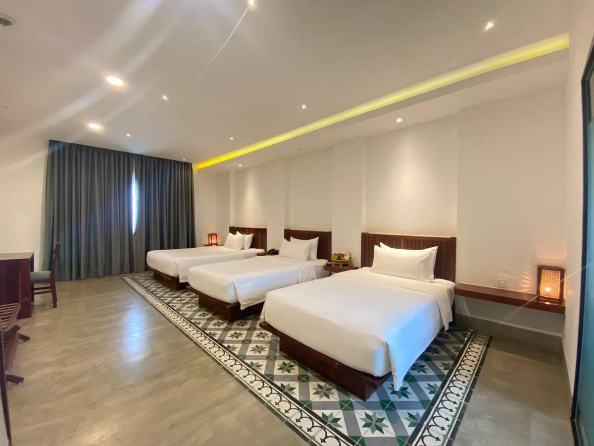 Daco Khách sạn 4*