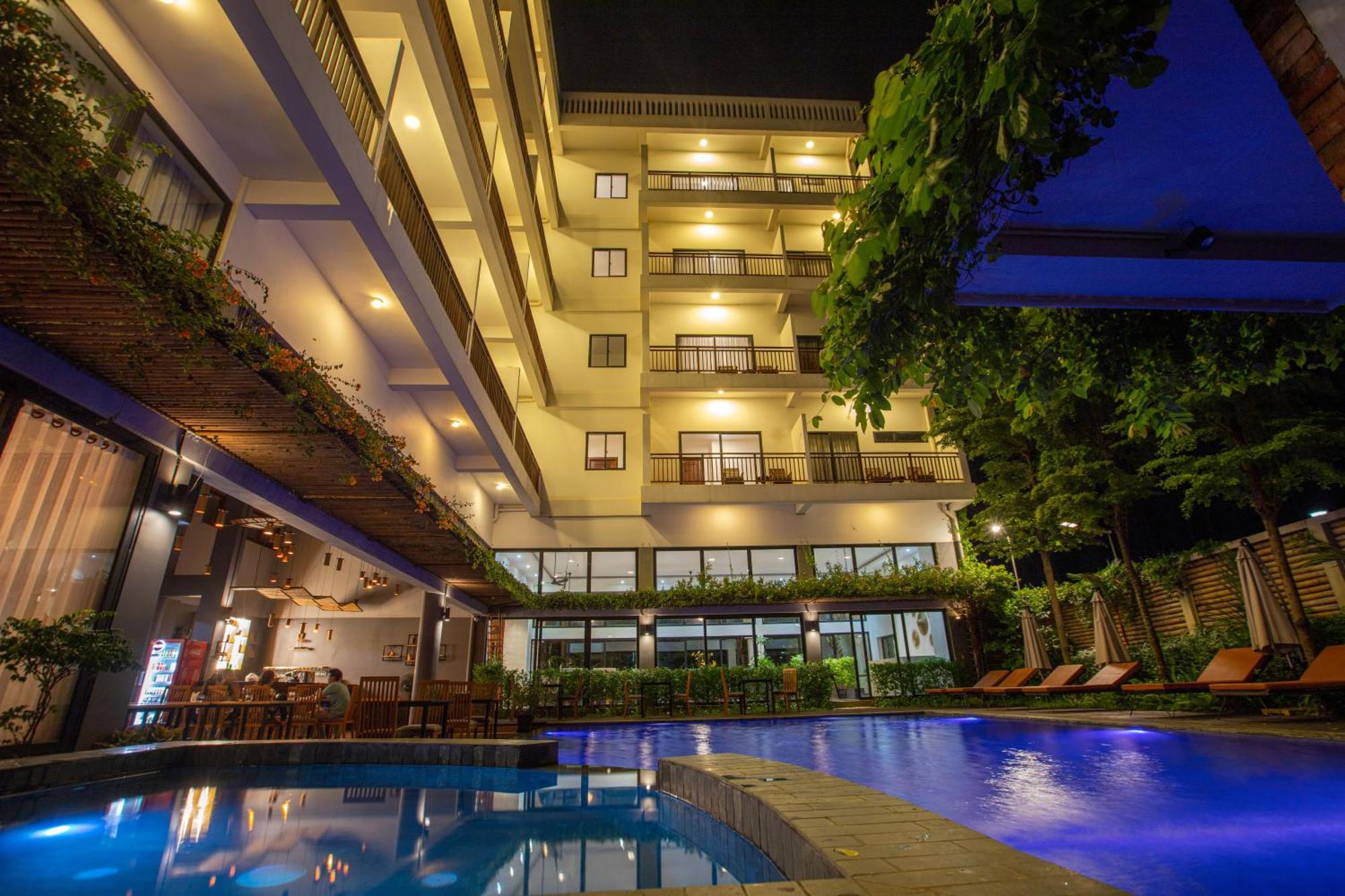 Daco Khách sạn 4*